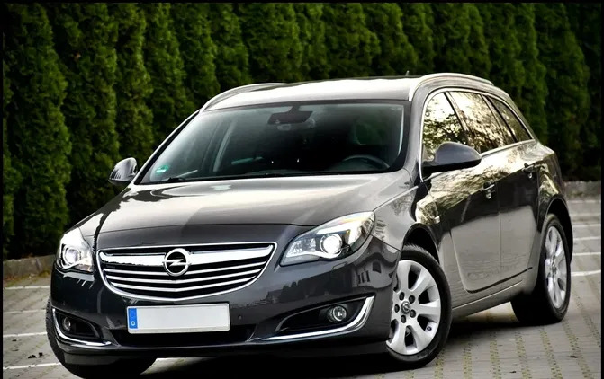 Opel Insignia cena 35900 przebieg: 199000, rok produkcji 2014 z Czarna Woda małe 781